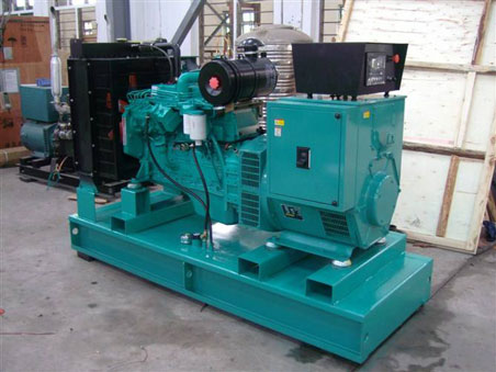 阿拉善左200kw康明斯柴油发电机组图片 阿拉善左200kw康明斯柴油发电机组图片